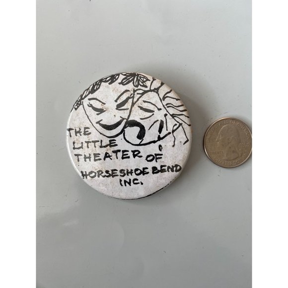 Vintage THE LITTLE THEATER OF HORSESHOE BEND INC Arkansas Pinback Button - Picture 2 of 3